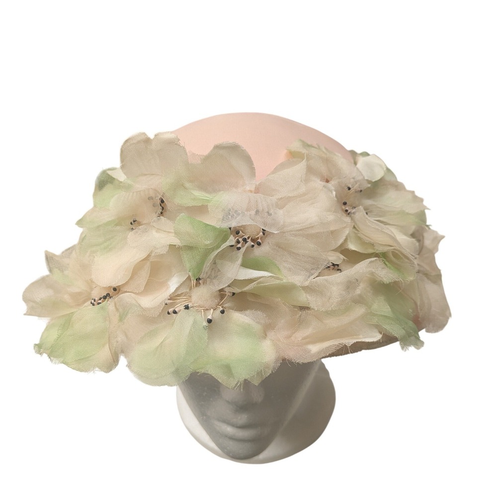 Vintage 1950s Floral Blossom Pillbox Hat – Pastel Pink & Mint Silk Petals – - Picture 11 of 11
